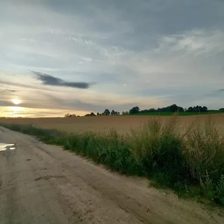 Widny Jas Zaprasza Z Psem Nad Jezioro Na Kaszubach Villa Suleczyno Exterior photo